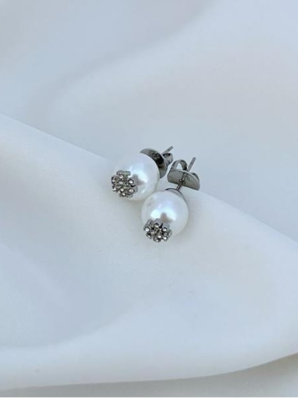 Tory Burch White Pearl Stud Earrings with Silver Crystal Caps